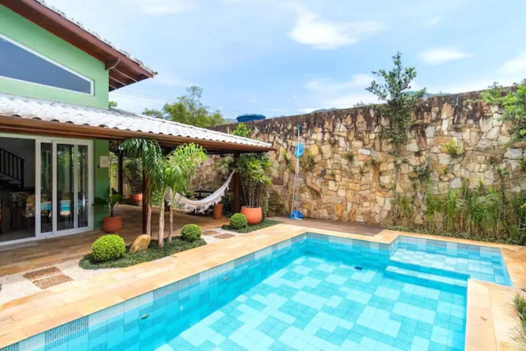 Do Sape: Beachfront With Pool And Pizza Oven Casa de férias Ubatuba